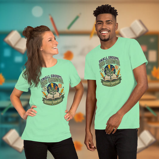 Small Groups Big Growth Resource Room Teacher t-shirt in Mint, front